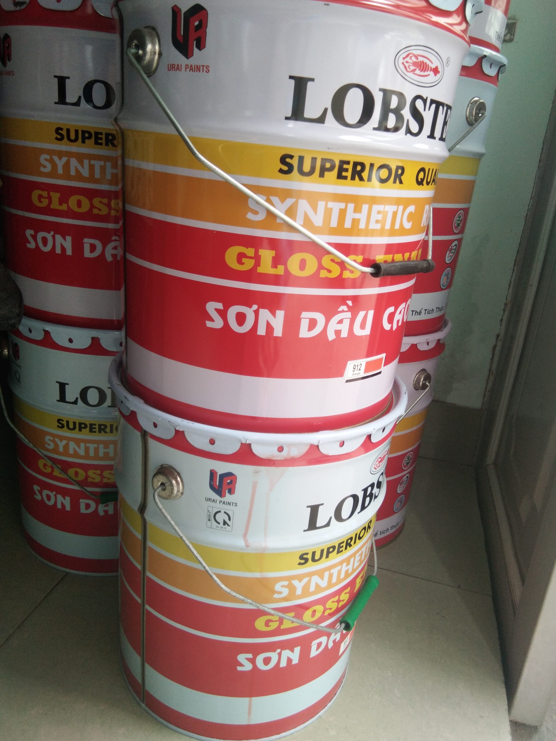 Đại lý bán sơn sắt Lobster uy tín tại HCM
