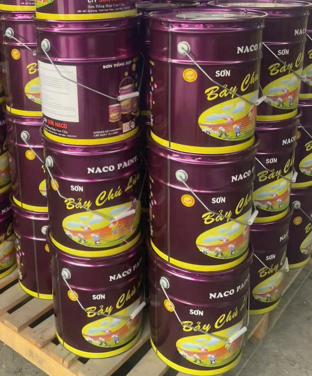 Mua sơn epoxy giá rẻ kinh tế Naco ở HCM